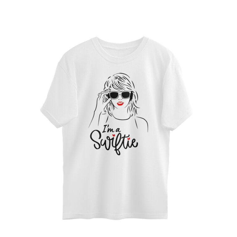 swiftie oversized t shirt | i'm a swiftie